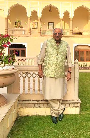 boney-kapoor-fashion-sense-9.jpg