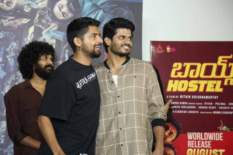 boys-hostel-trailer-launch-14.jpg