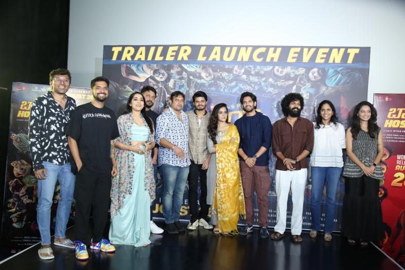 boys-hostel-trailer-launch-6.jpg