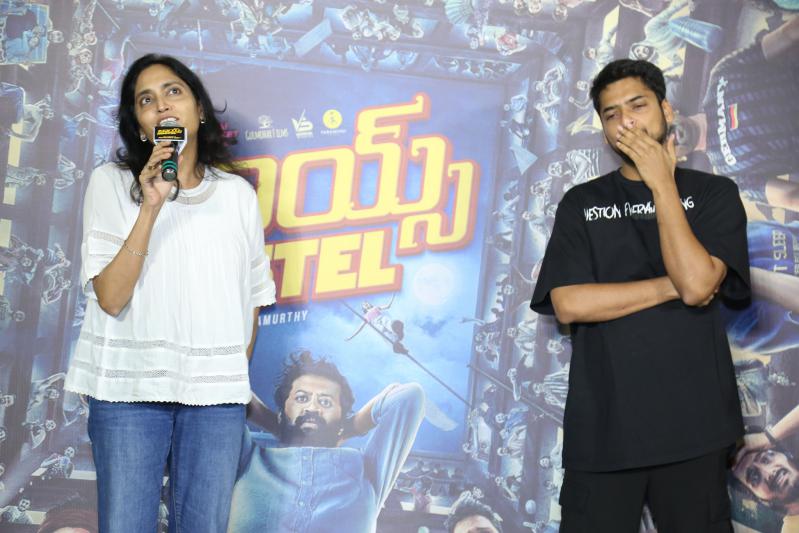 boys-hostel-trailer-launch-8.jpg