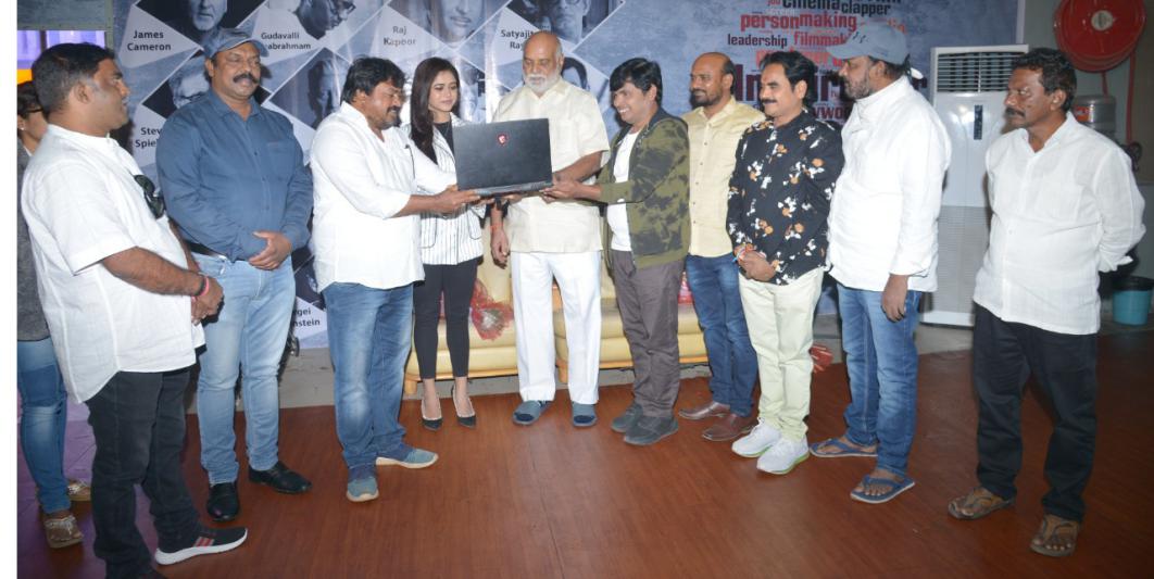 brilliant-babu-so-tenali-first-look-launch-3.jpg