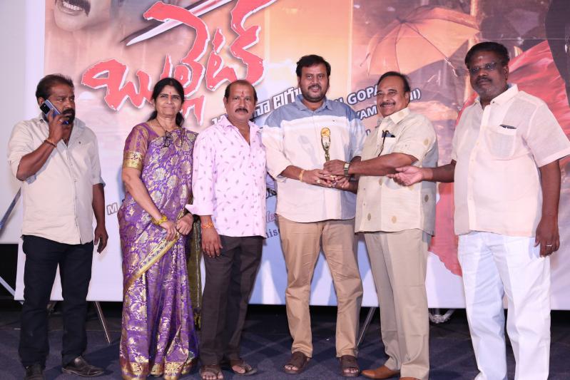 bullet-movie-50-days-celebrations-12.jpg