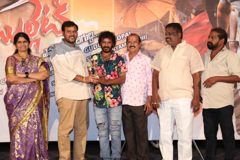 bullet-movie-50-days-celebrations-19.jpg