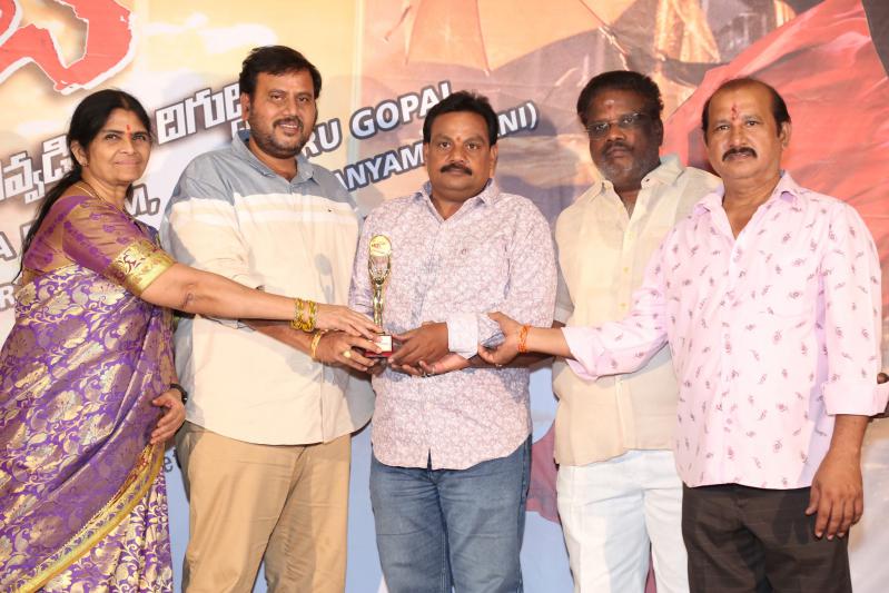 bullet-movie-50-days-celebrations-30.jpg