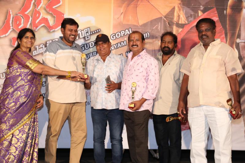 bullet-movie-50-days-celebrations-37.jpg