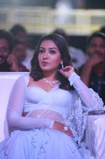 catherine-tresa-stills-5.jpg