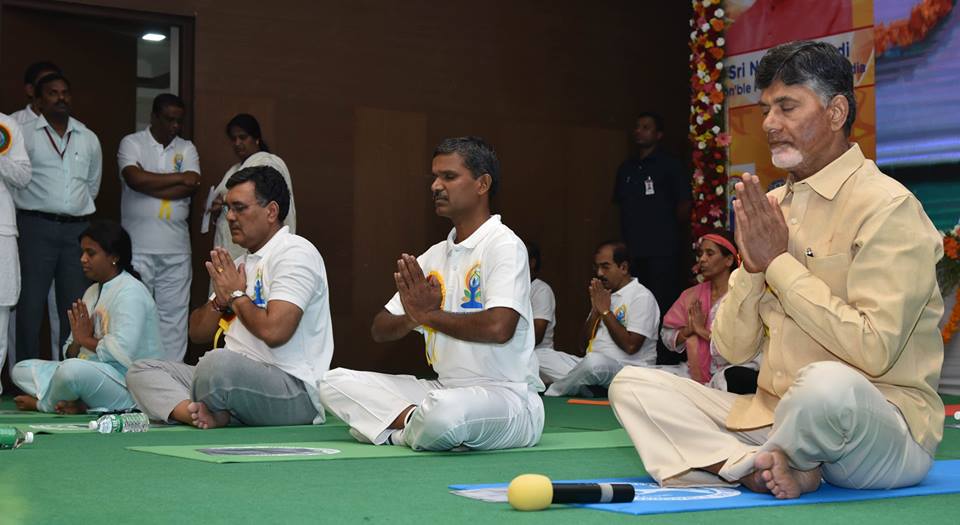 cbnyog9.jpg