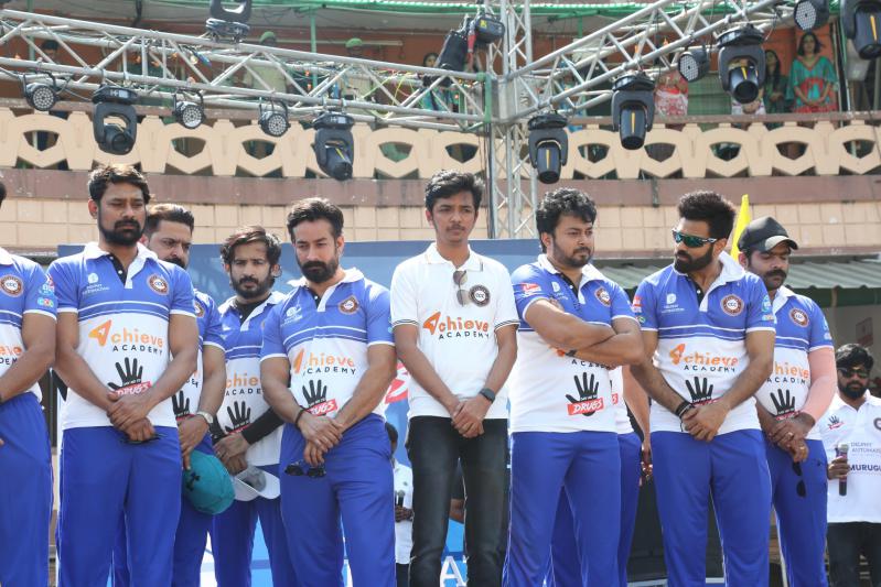 ccc-bollywood-tollywood-cricket-match-11.jpg