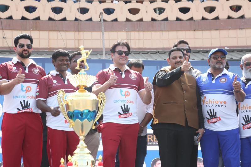 ccc-bollywood-tollywood-cricket-match-2.jpg