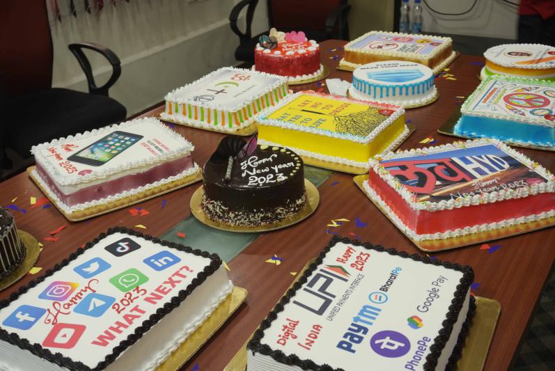 celebrating-and-spreading-messages-through-designer-cakes-is-a-trend-for-this-new-year-celebrations-12.jpg