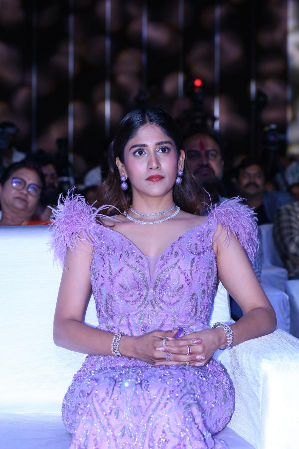 chandhini-chowdary-stills-5.jpg