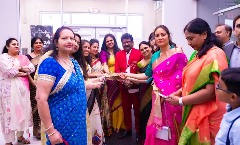 chandrabose-grand-felicitation-in-chicago-17.jpg
