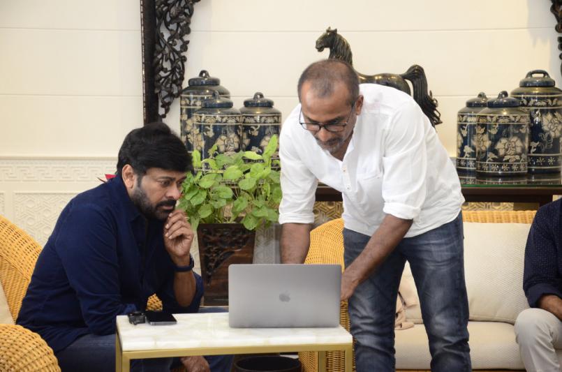chiranjeevi-launch-republic-movie-trailer-3.jpg