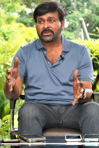 chiranjeevi-stills-2-2.jpg