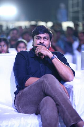 chiranjeevi-stills-4-3.jpg