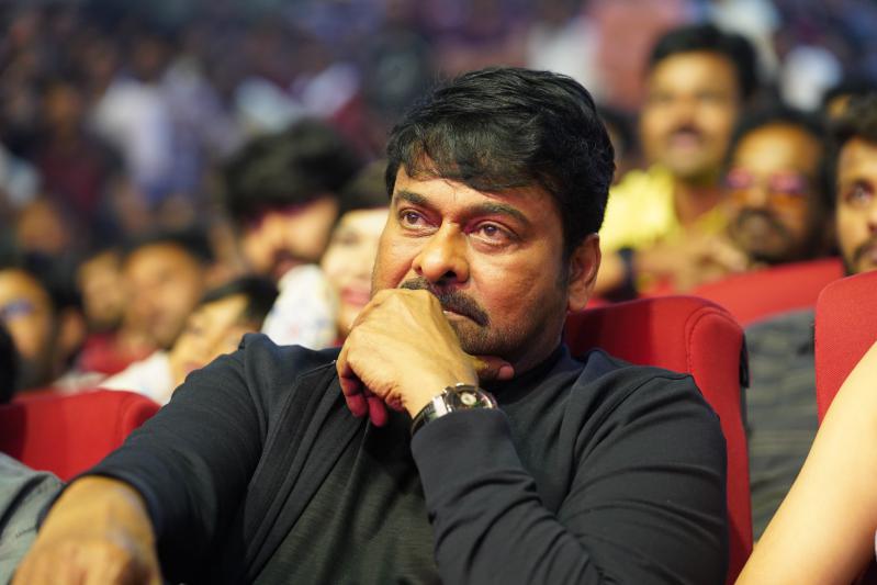 chiranjeevi-stills-7-4.jpg