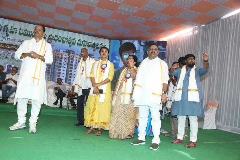 chiru-at-chitrapuri-colony-mig-houses-opening-12.jpg