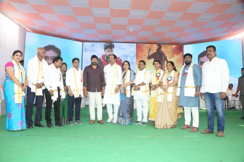 chiru-at-chitrapuri-colony-mig-houses-opening-14.jpg