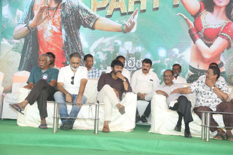 chiru-at-chitrapuri-colony-mig-houses-opening-15.jpg