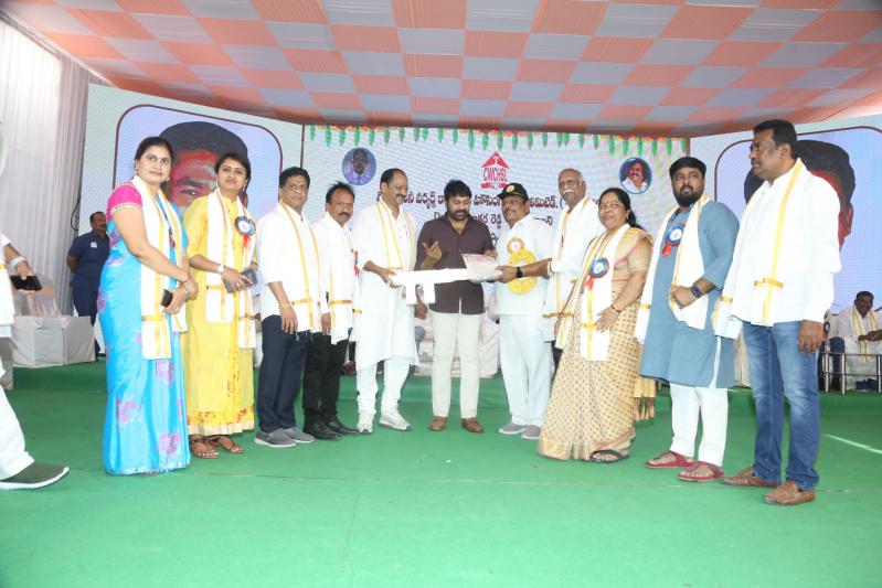 chiru-at-chitrapuri-colony-mig-houses-opening-18.jpg