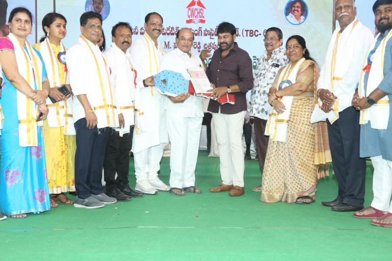 chiru-at-chitrapuri-colony-mig-houses-opening-23.jpg