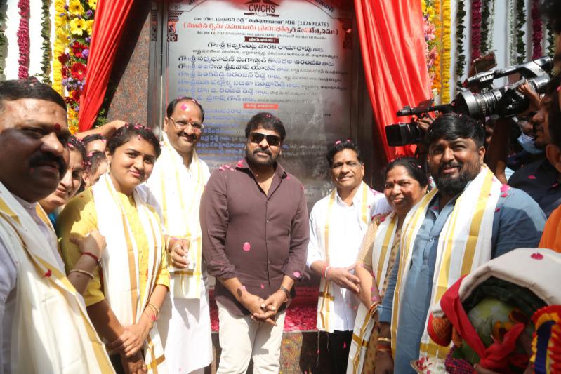 chiru-at-chitrapuri-colony-mig-houses-opening-8.jpg
