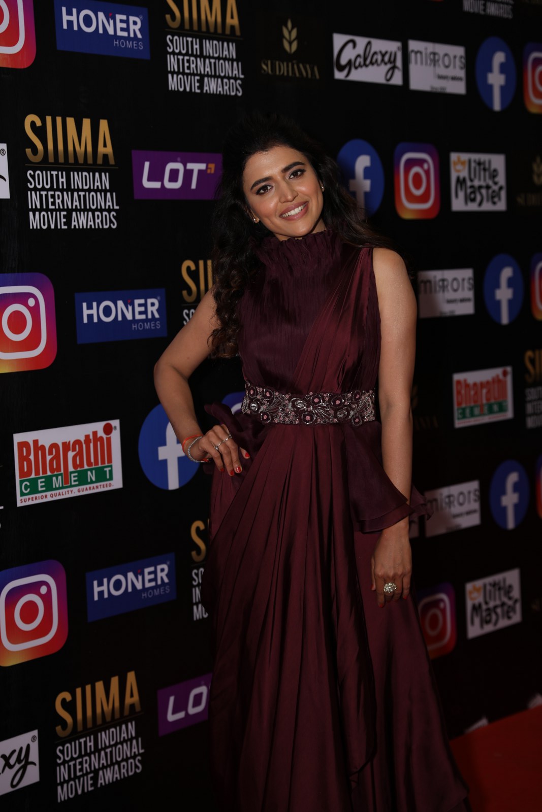 chitra-shukla-at-siima-2.jpg