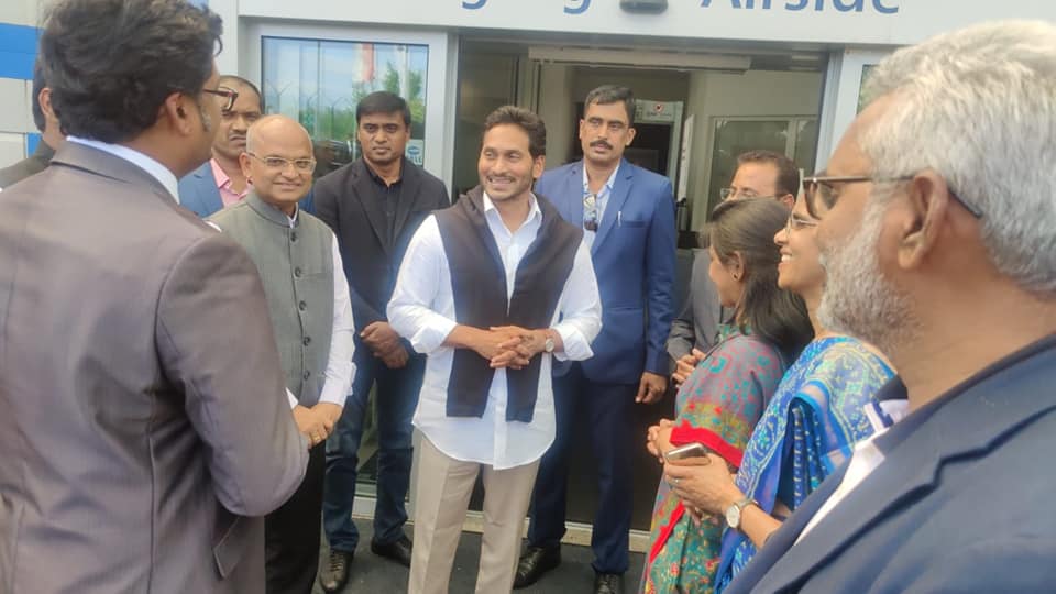 cm-ys-jagan-davos-tour-7.jpg