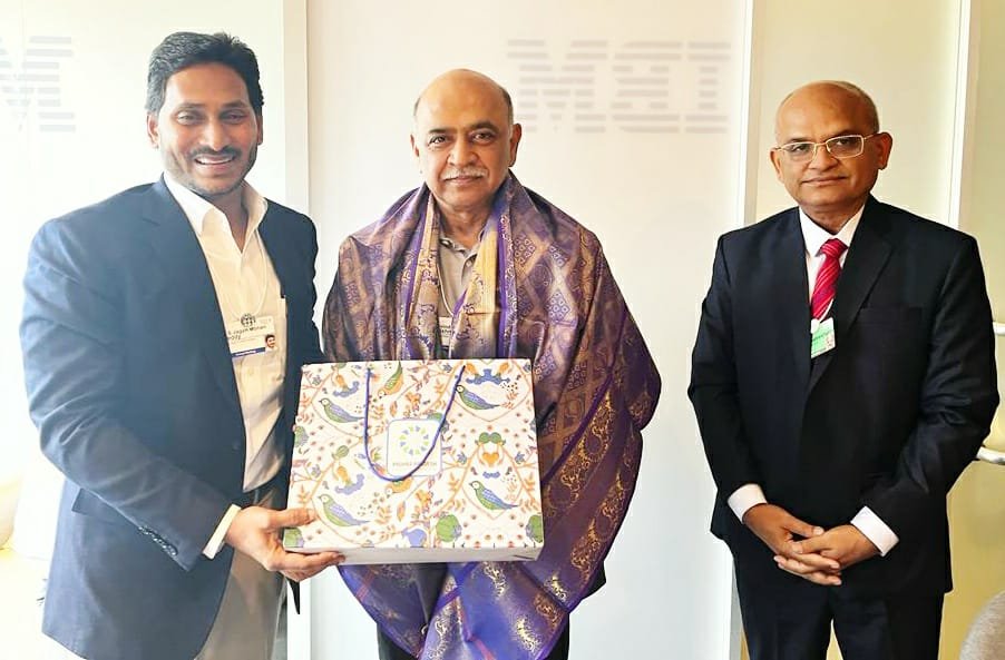 cm-ys-jagan-davos-tour3-10.jpg