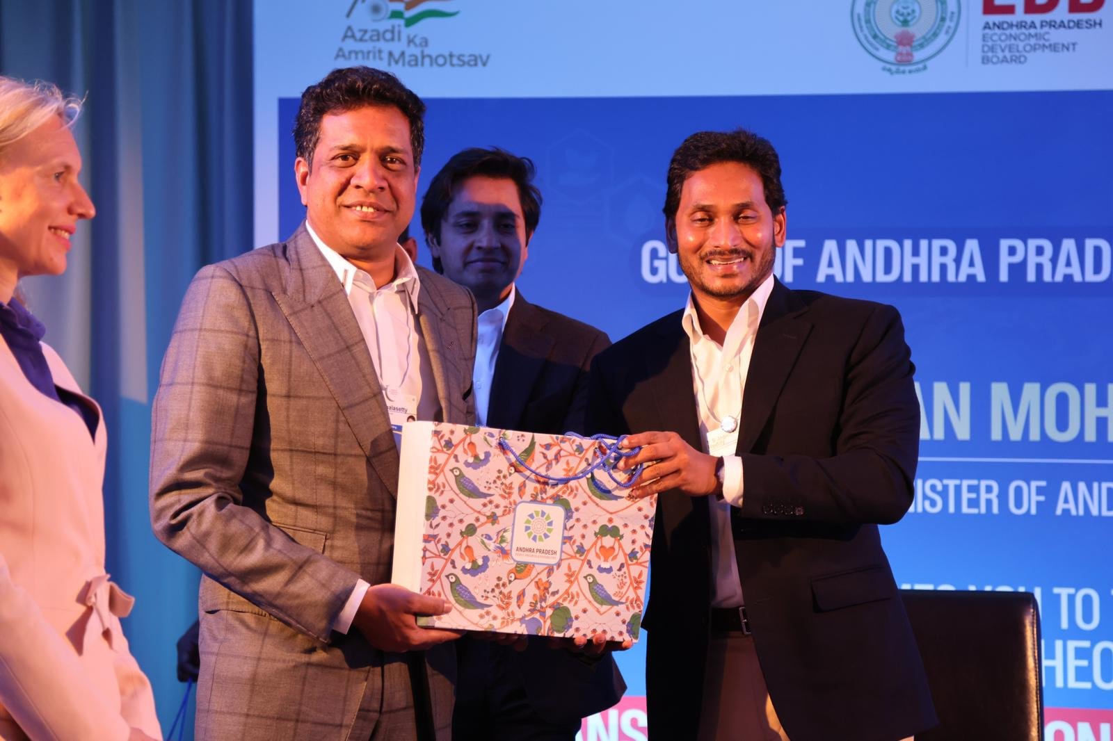 cm-ys-jagan-davos-tour3-7.jpg