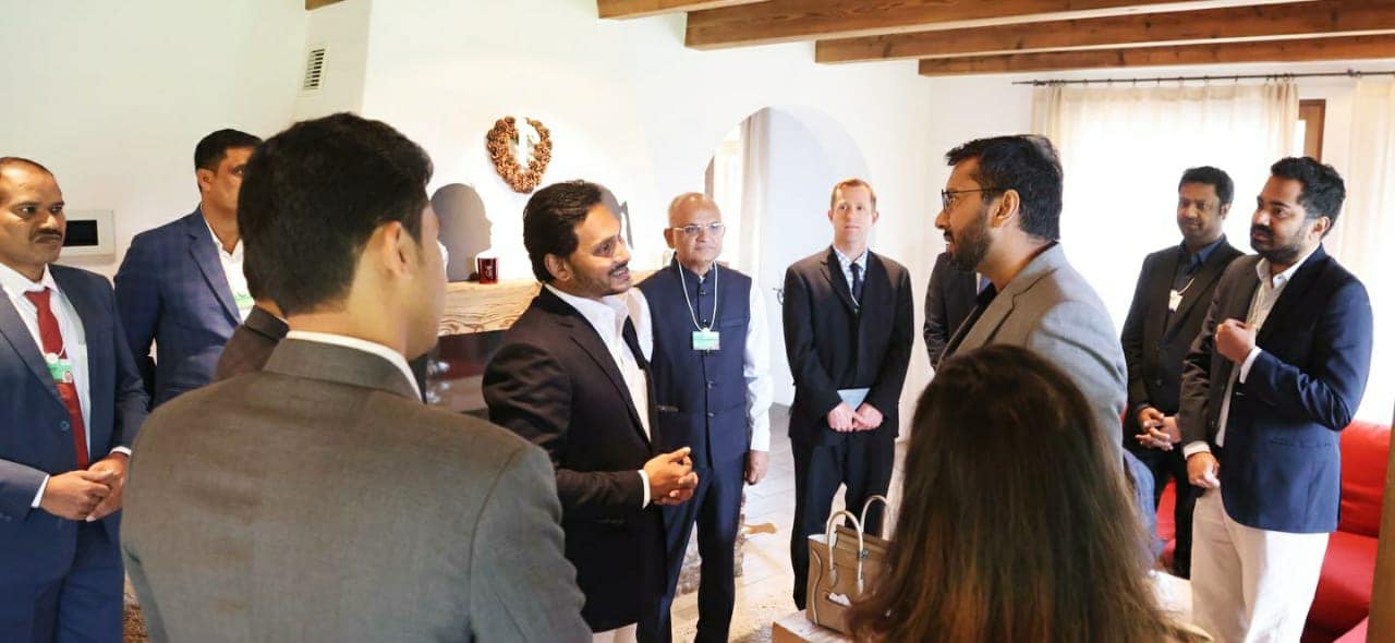 cm-ys-jagan-davos-tour4-4.jpg
