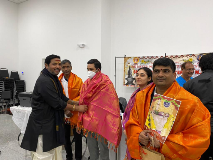 covid-19-vaccine-drive-by-sai-datta-peetham-woodlane-pharmacy-4.png