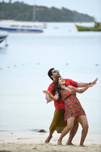 das-ka-dhamki-movie-stills-2.jpg