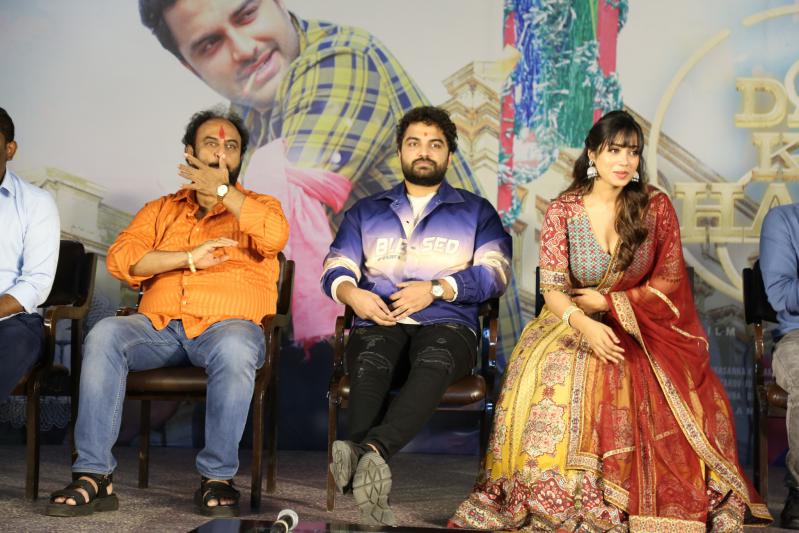 das-ki-dhamki-movie-pressmeet-8.jpg