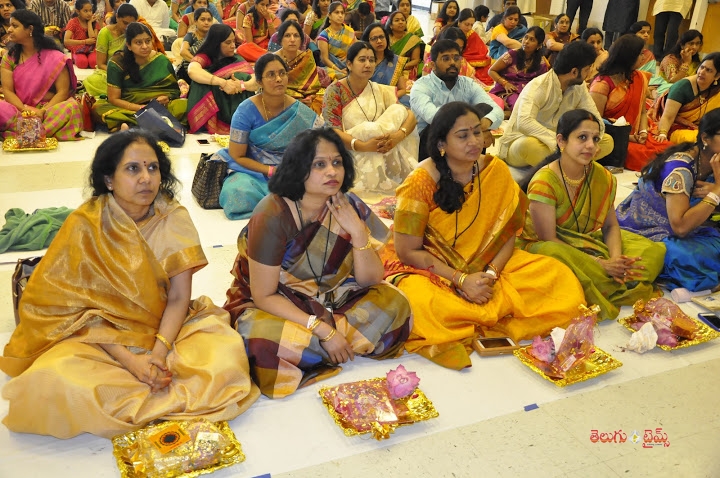 dcpooja45-1462978780.jpg