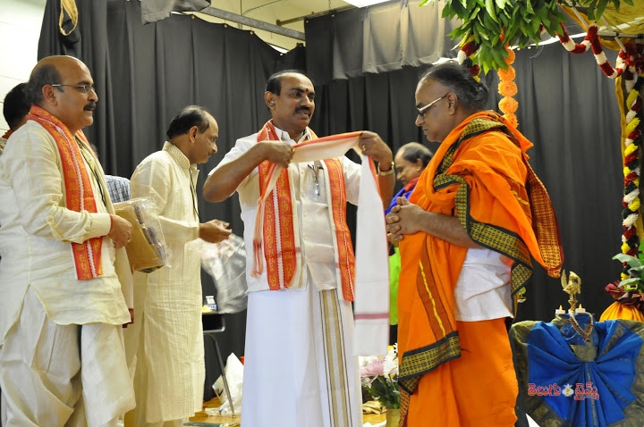 dcpooja57-1462978781.jpg
