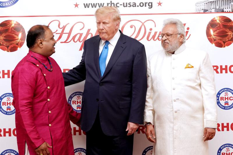deepavali-celebrations-at-donald-trumps-house-4.jpg