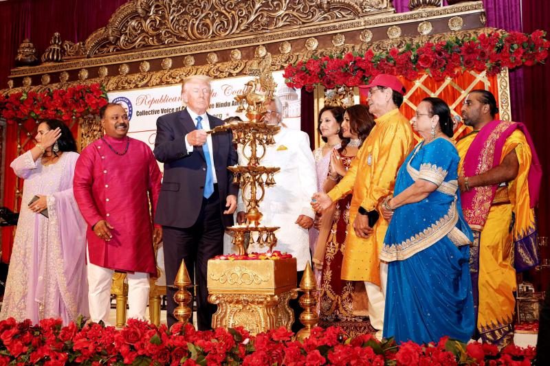 deepavali-celebrations-at-donald-trumps-house-8.jpg