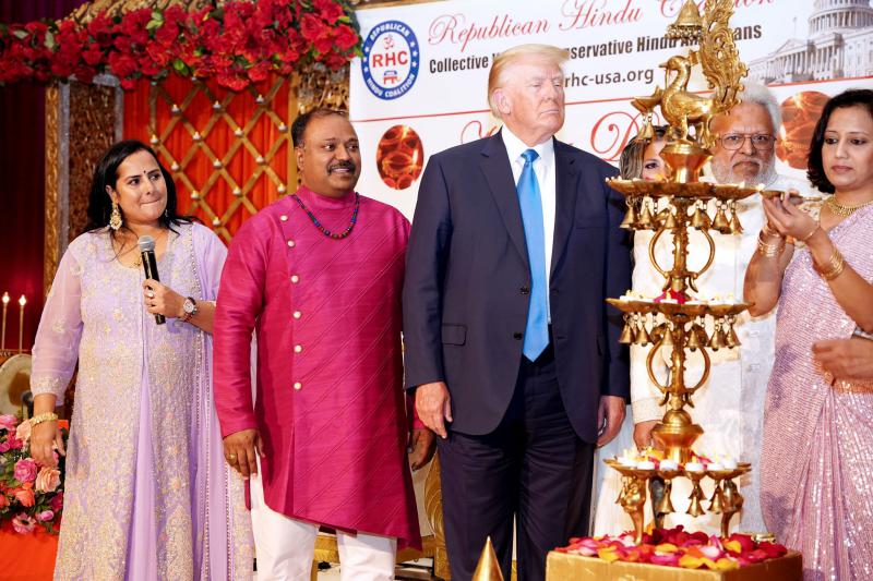 deepavali-celebrations-at-donald-trumps-house-9.jpg
