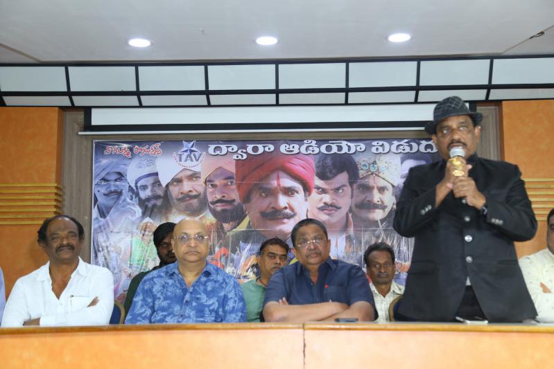 desam-kosam-movie-press-meet-8.jpg