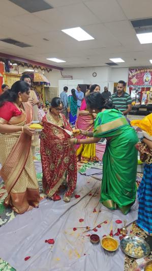 devi-sharannavaratri-celebrations-in-calgary-canada-5.jpg