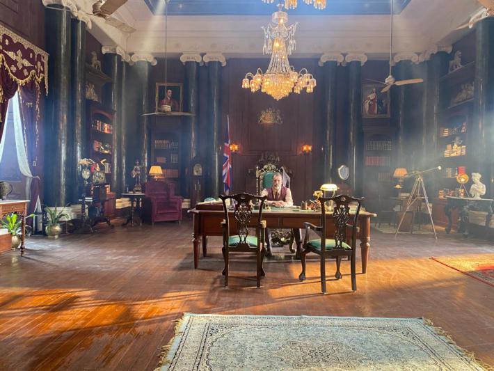 devil-movie-shooting-sets-3.jpg