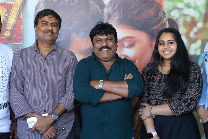 dhamaka-movie-press-meet-2-2.jpg
