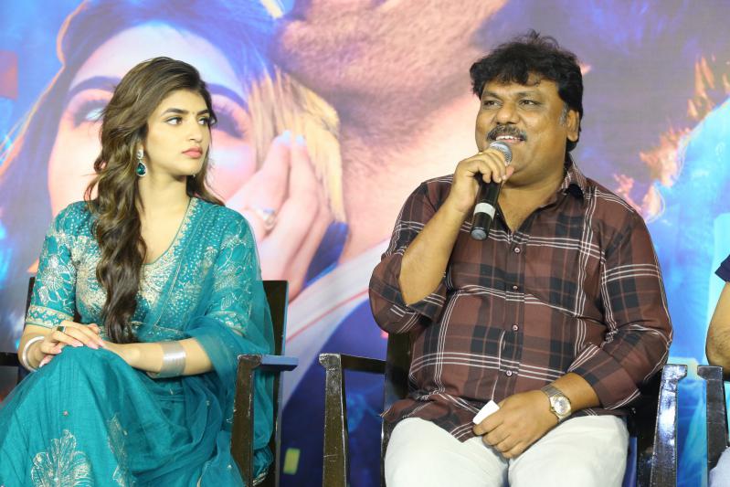 dhamaka-movie-press-meet-2.jpg