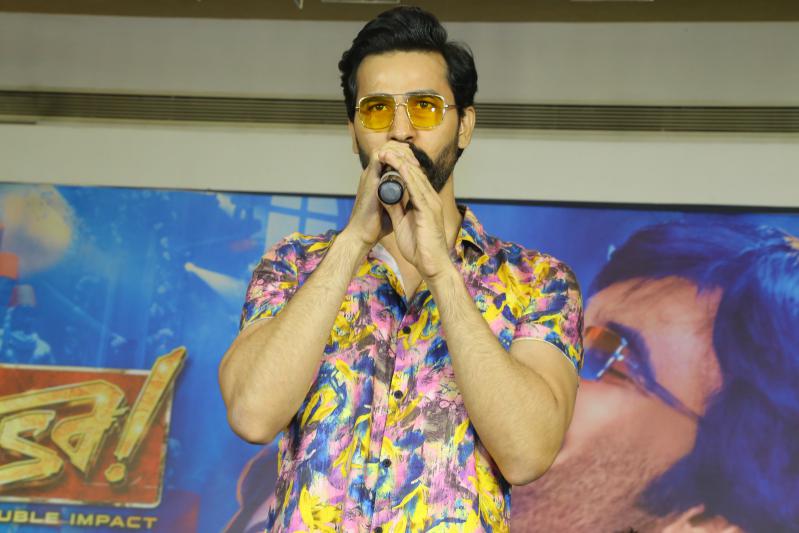 dhamaka-movie-press-meet-5.jpg
