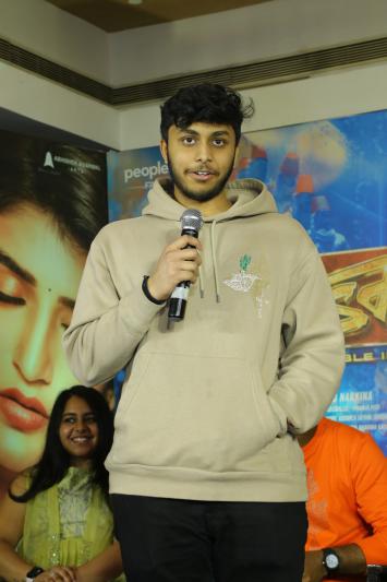 dhamaka-movie-press-meet-6.jpg