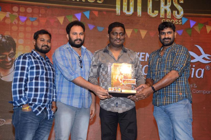 dhamaka-movie-success-celebrations-11.jpg