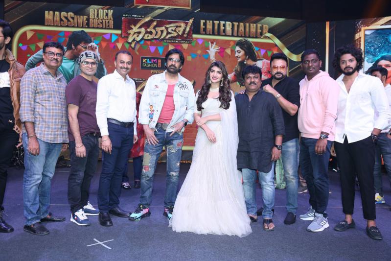 dhamaka-movie-success-meet-15.jpg