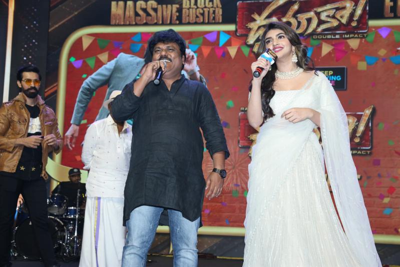 dhamaka-movie-success-meet-9.jpg