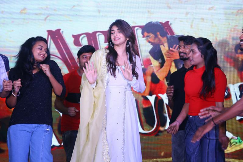 dhamaka-movie-team-meet-n-greet-20.jpg